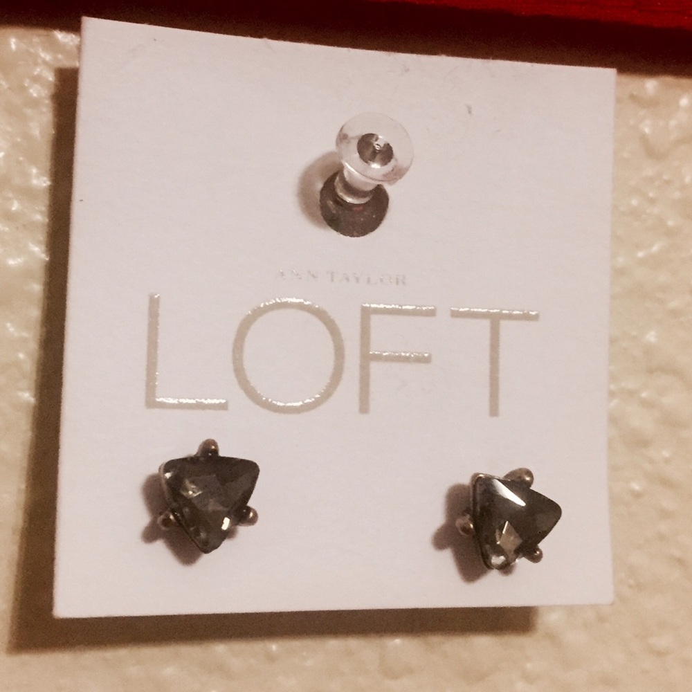 NWT Ann Taylor LOFT earrings