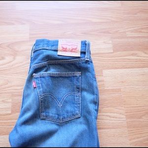 Levi's 501 ct jeans