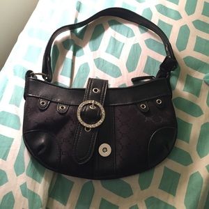 AUTHENTIC GUCCI PURSE