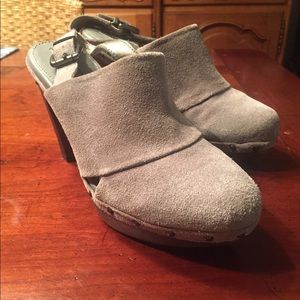 Sale! BR Taupe Wooden Clogs