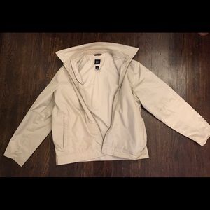 100% polyester Windbreaker 💨 Gap Jacket