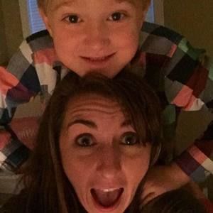 Meet your Posher, Lauren