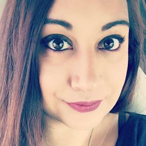 Meet your Posher, Mikayla