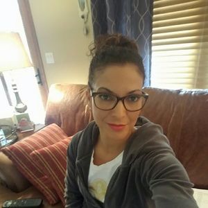 Meet your Posher, Shauna