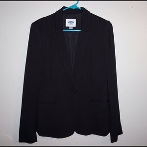 Classic black blazer in size M. Never worn.