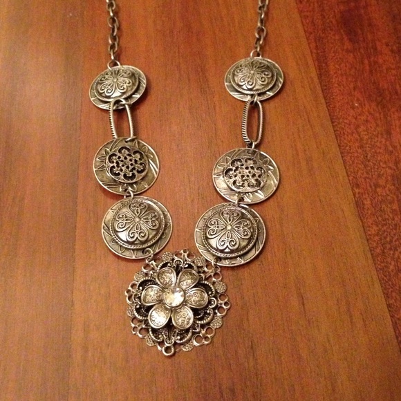 Vintage Silver Detailed Necklace - Picture 1 of 3