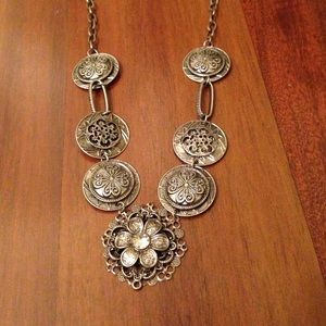 Vintage Silver Detailed Necklace
