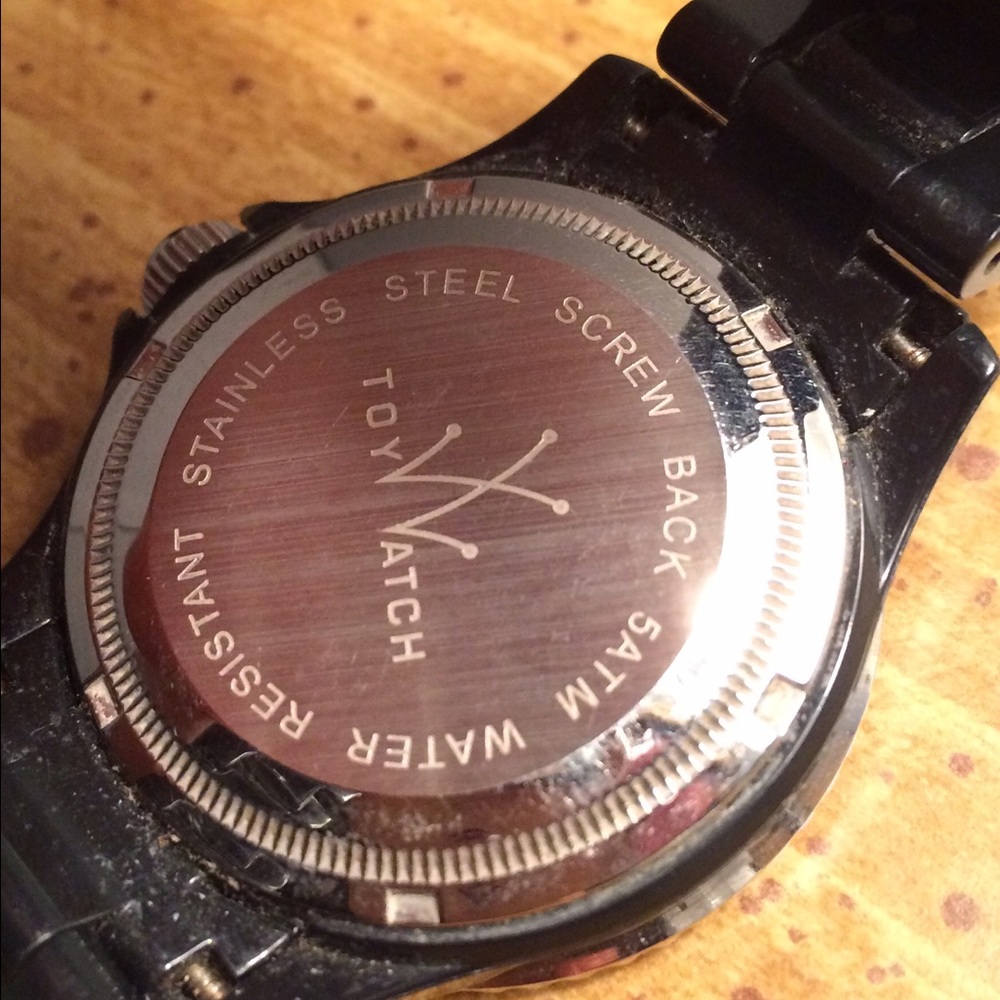 Authentic Black TOY Watch - Picture 8 of 8