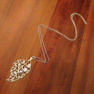 Silver / Crystal Leaf Necklace