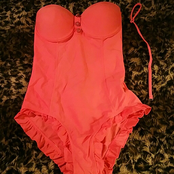 GREAT NEW BATHING SUIT!!
