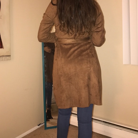 Jacket - Picture 3 of 4