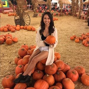 Meet your Posher, Dalena