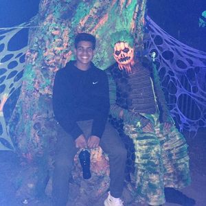 Meet your Posher, Brandon