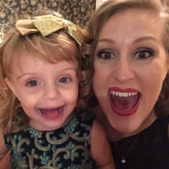 Meet your Posher, Danielle - Picture 1 of 1