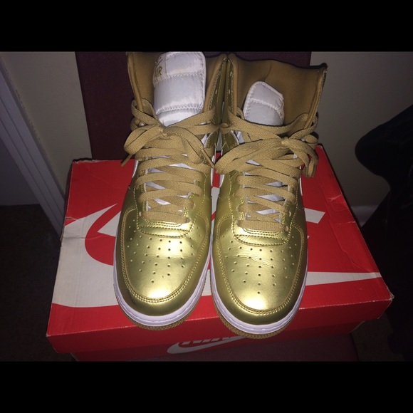 Nike Air Force One - Picture 3 of 4