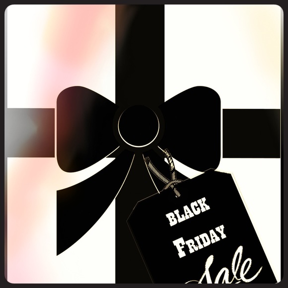 BLACK FRIDAY WEEKEND SALE: 50% All Bundles 🎉👗💍