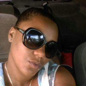 Meet your Posher, Quinesha