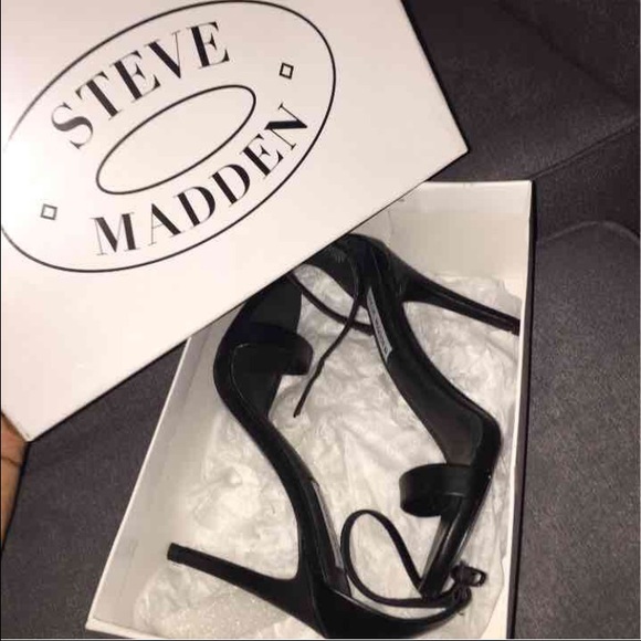 Steve Madden Shoes - heels