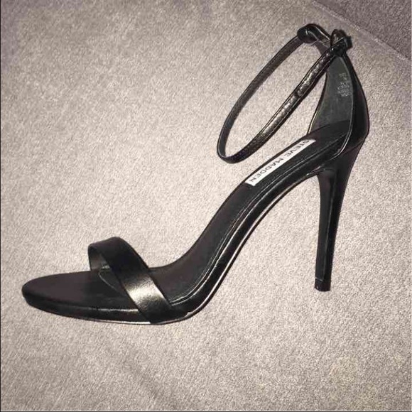 heels - Picture 2 of 4