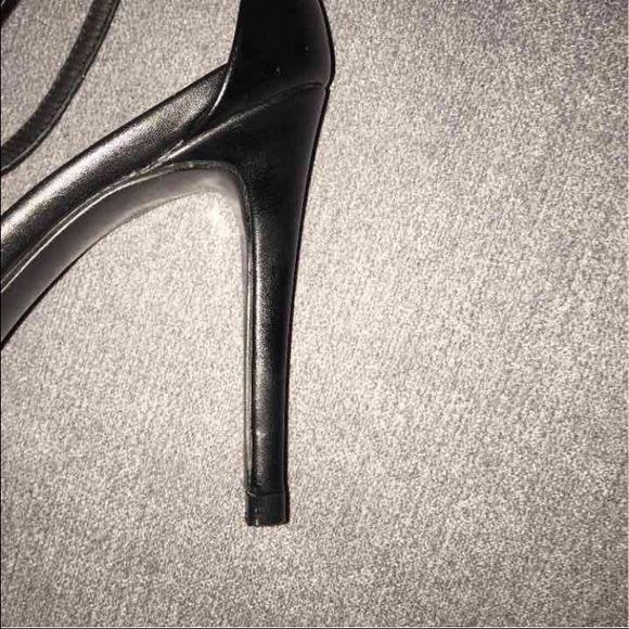 heels - Picture 4 of 4