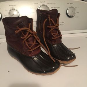 Sperry boots