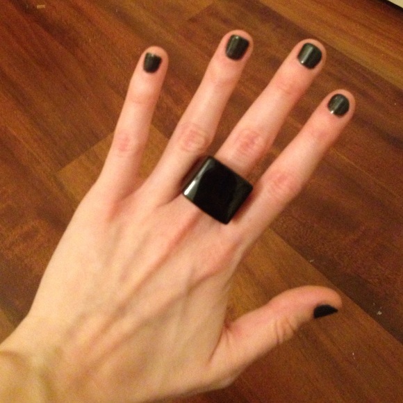 Retro Square Rings - Picture 2 of 4