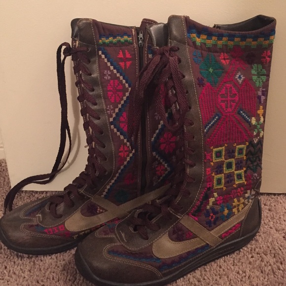 Free People Shoes - Hand stitched Aztec tribal boots