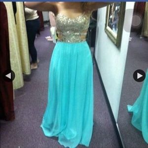 Blue prom dress