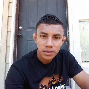 Meet your Posher, Omar