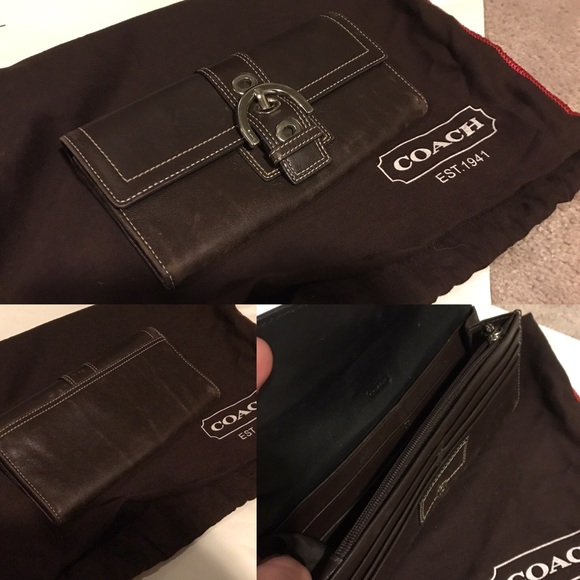 COACH accordion wallet - checkbook length - Picture 2 of 2