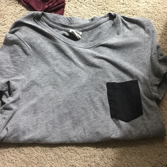 Basic Pink tee - Picture 1 of 3