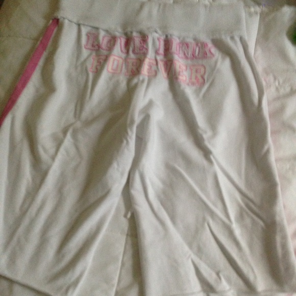 Pink Victoria Secret - Picture 2 of 4