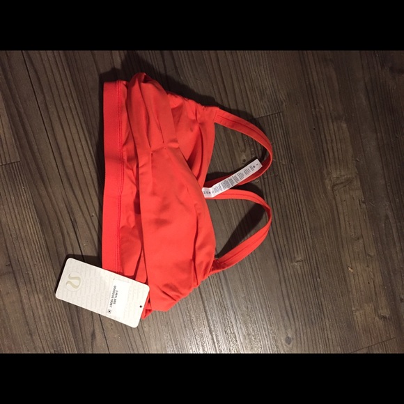 NWT lululemon wrap it up bra sz 8