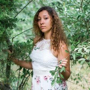 Meet your Posher, Alyssa