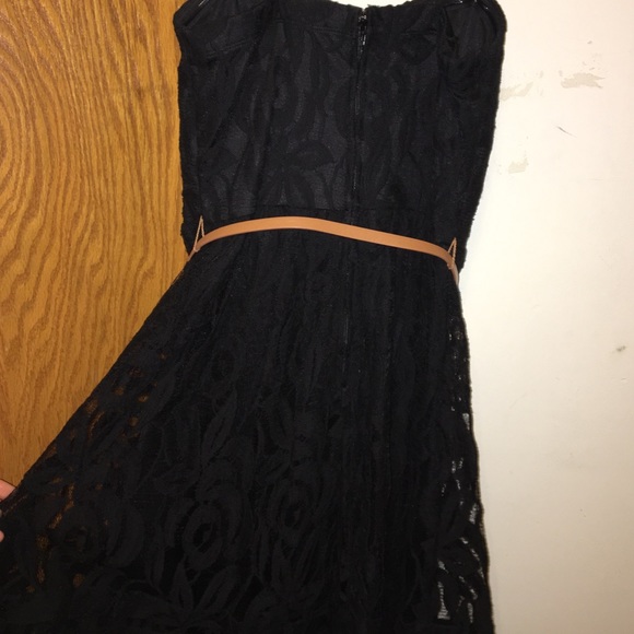 strapless black lace dress - Picture 2 of 2