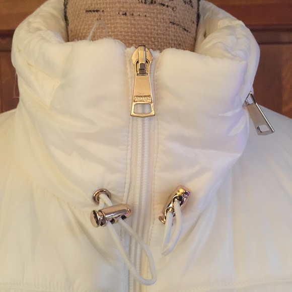 GUESS WINTER COAT - Picture 2 of 4