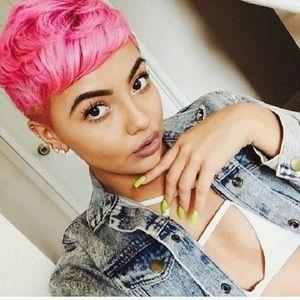 Meet your Posher, Aimee