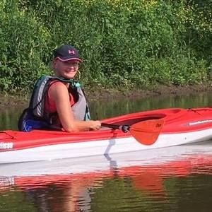 Meet your Posher, Loralee