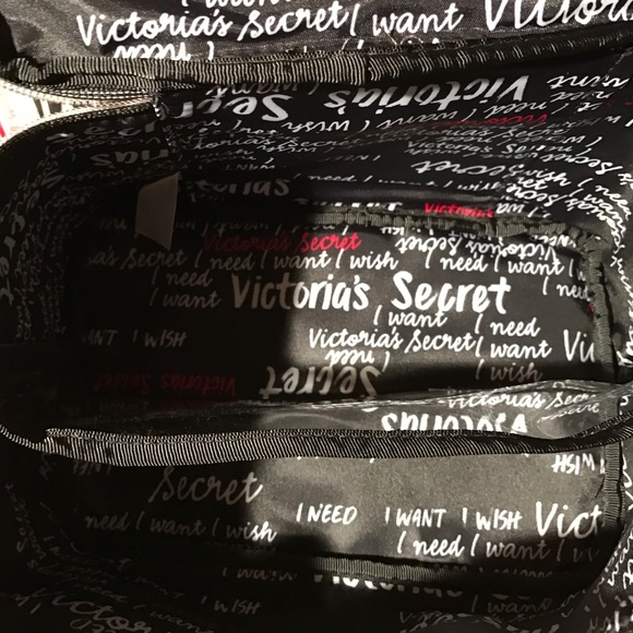 New LTD EDITION VS makeup bags - Picture 3 of 4