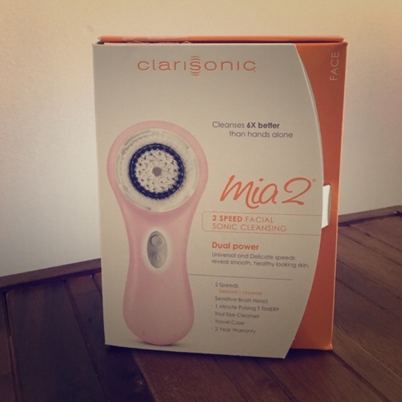 Pink Clarisonic Mia 2