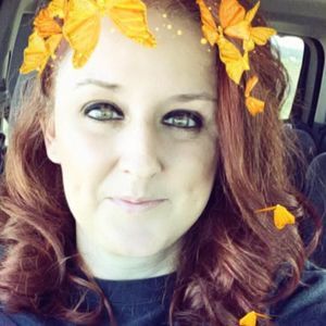 Meet your Posher, Alexis