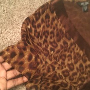 ZERO ZERO Woman Tops - Animal Print Tunic With Satin Trim ZERO ZERO Woman Tops - Animal Print Tunic With Satin Trim