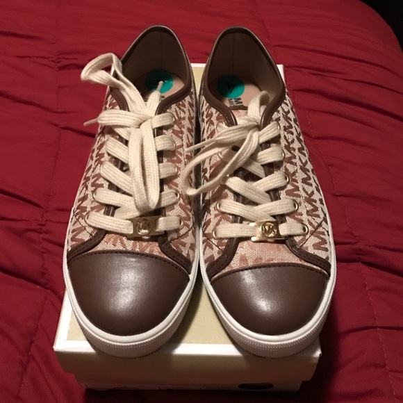 Michael Kors Sneakers