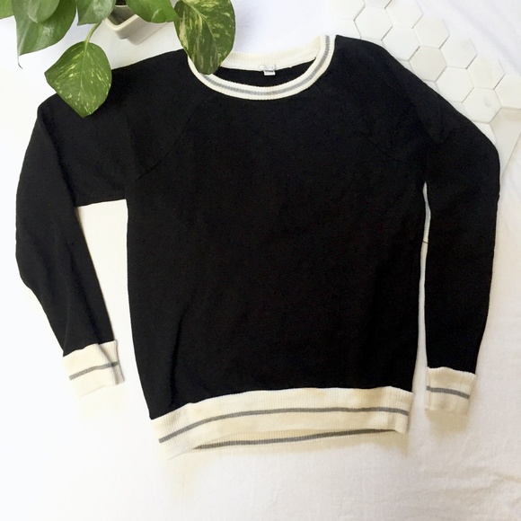 J.Crew Black Tipped Prep Collegiate Sweatshirt - Picture 4 of 7