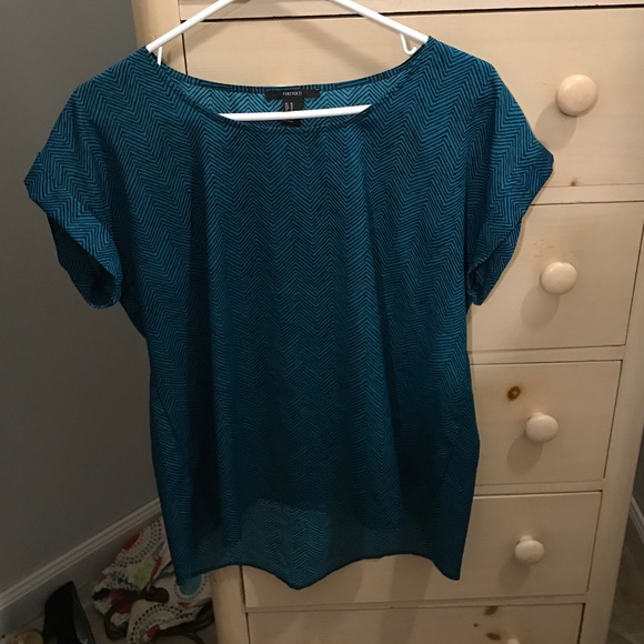 Flowy Teal Patterned Blouse