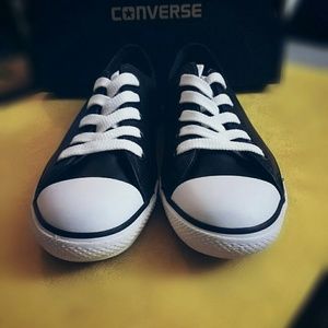 Black Leather Dainty OX converse