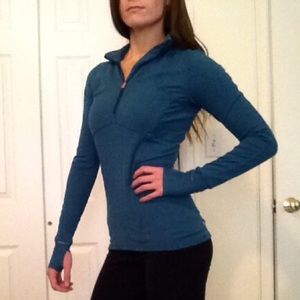 Lululemon 'outrun' half-zip pullover
