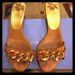 Heels 👠 Hollywould slip ons