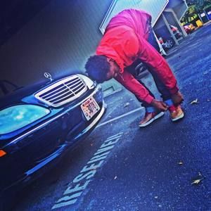 Meet your Posher, Khalid