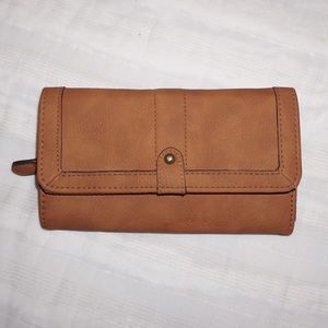 Cute and brown wallet by Mossimo. Never used.